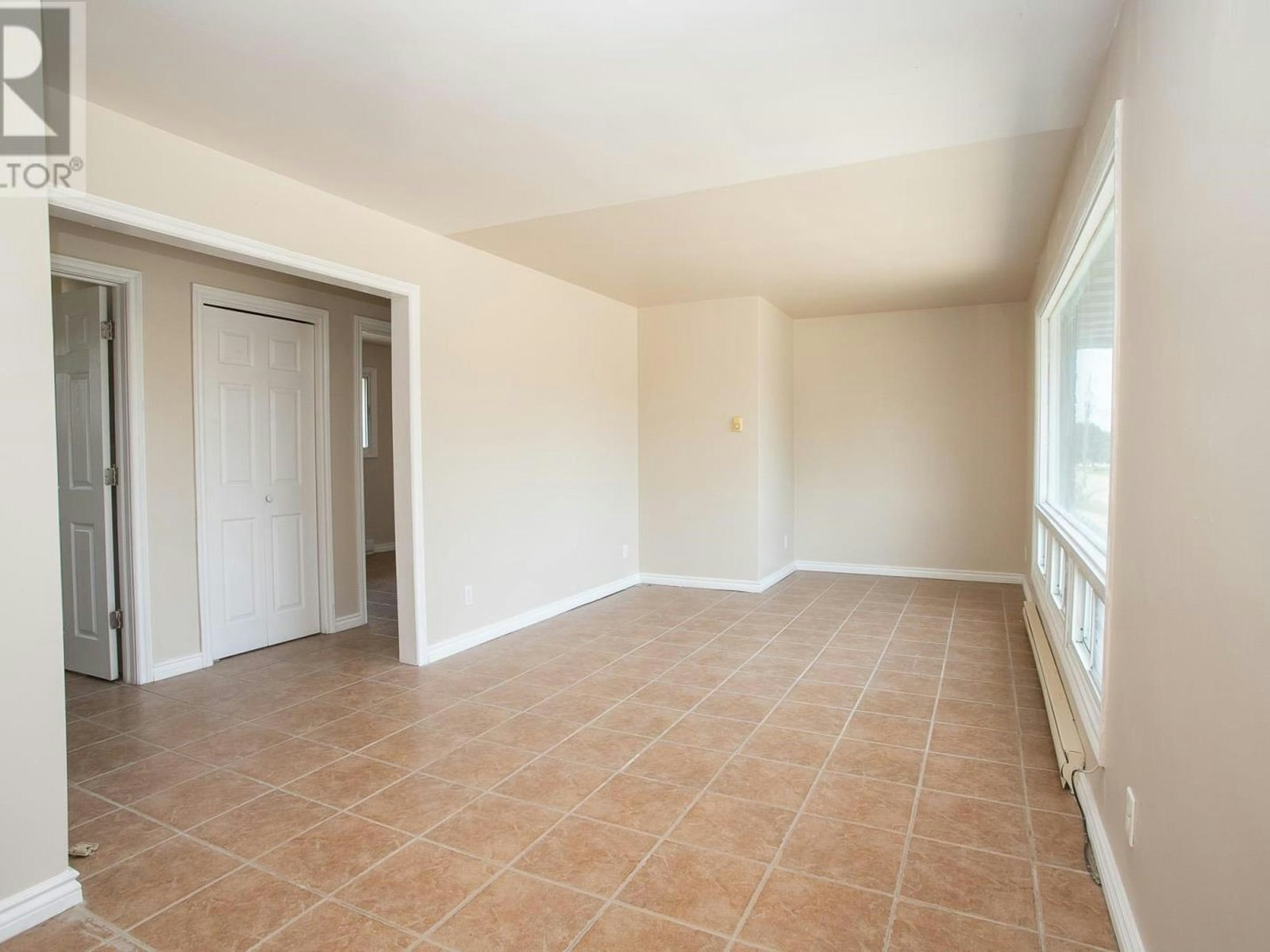 B-84 Wallace Terrace, Sault Ste. Marie, ON, P6C 1K3 - 4