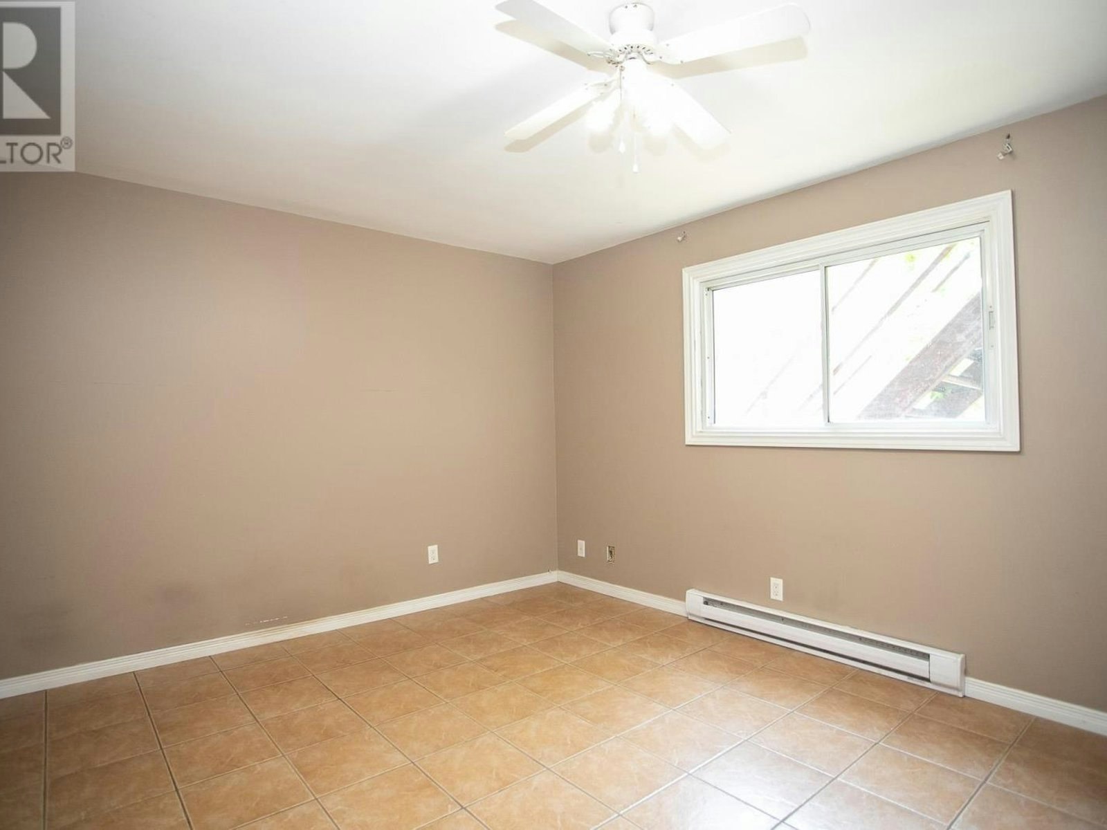 B-84 Wallace Terrace, Sault Ste. Marie, ON, P6C 1K3 - 27
