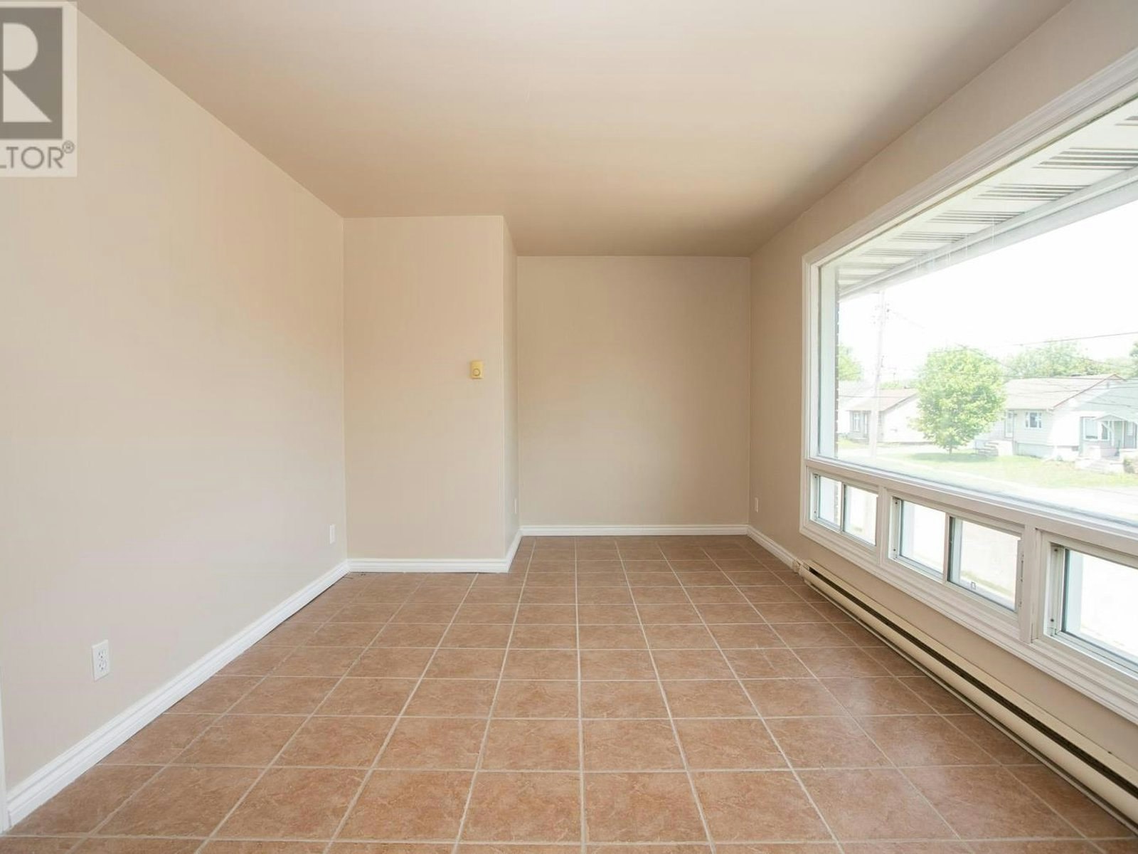 B-84 Wallace Terrace, Sault Ste. Marie, ON, P6C 1K3 - 8