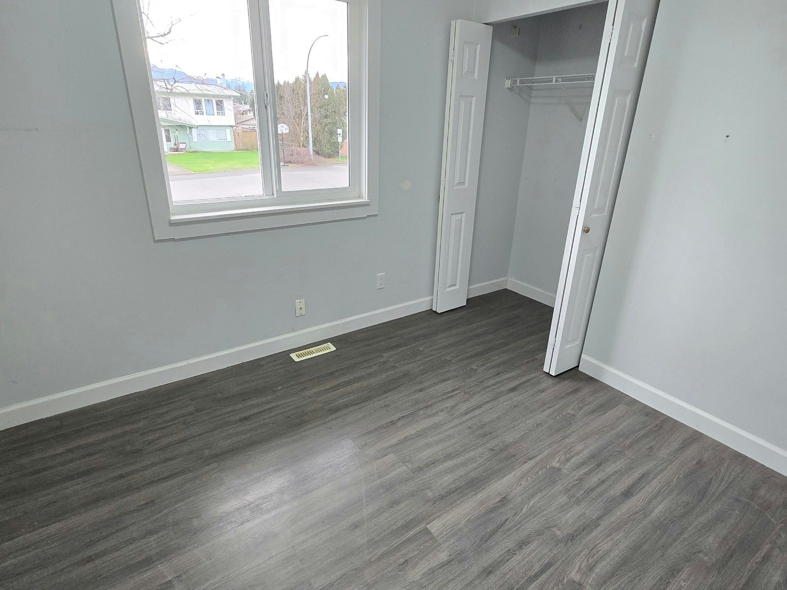 UPPER-46383 Cora Avenue, Chilliwack, BC, V2P 7K9 - 7