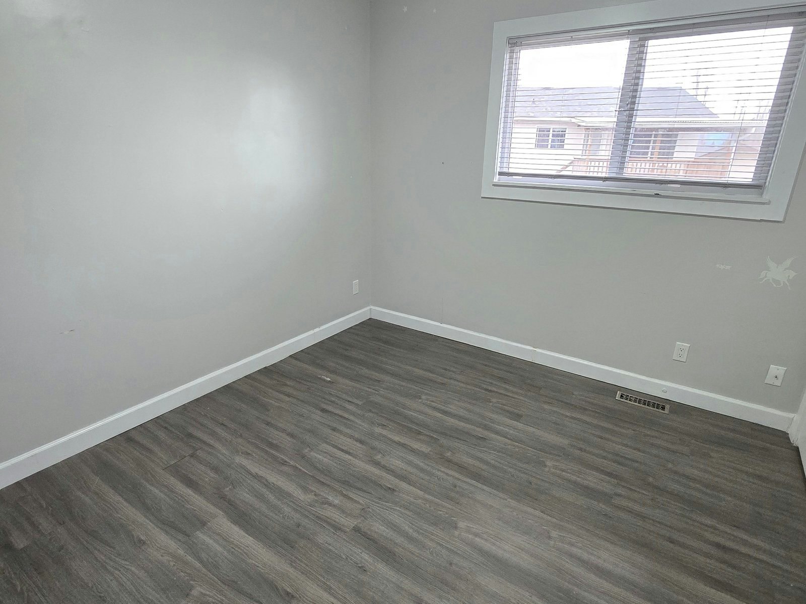 UPPER-46383 Cora Avenue, Chilliwack, BC, V2P 7K9 - 10
