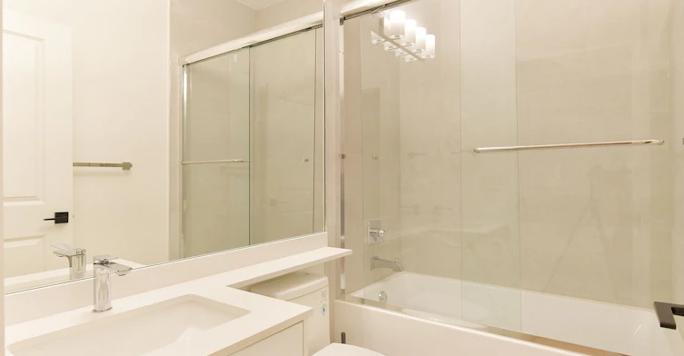Basement-16678 16 Basement Avenue, Surrey, BC, V3Z 9M4 - 6
