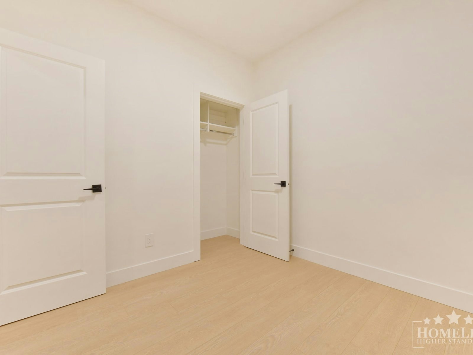 Basement-16678 16 Basement Avenue, Surrey, BC, V3Z 9M4 - 8