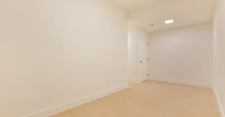 Basement-16678 16 Basement Avenue, Surrey, BC, V3Z 9M4 - 13