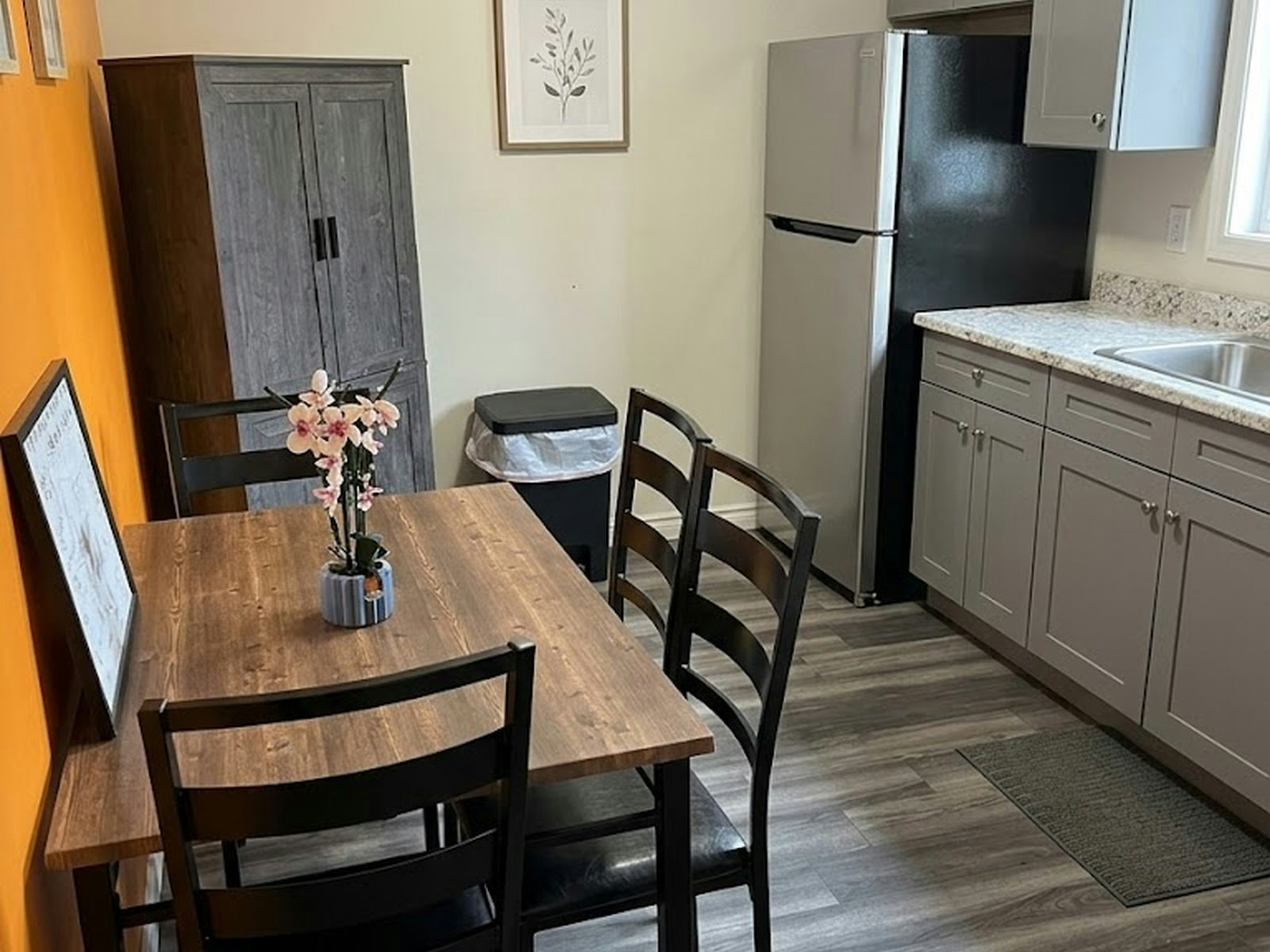 3 Bed-132 Mcfadden Avenue, Sault Ste. Marie, ON, P6C 4T2 - 3