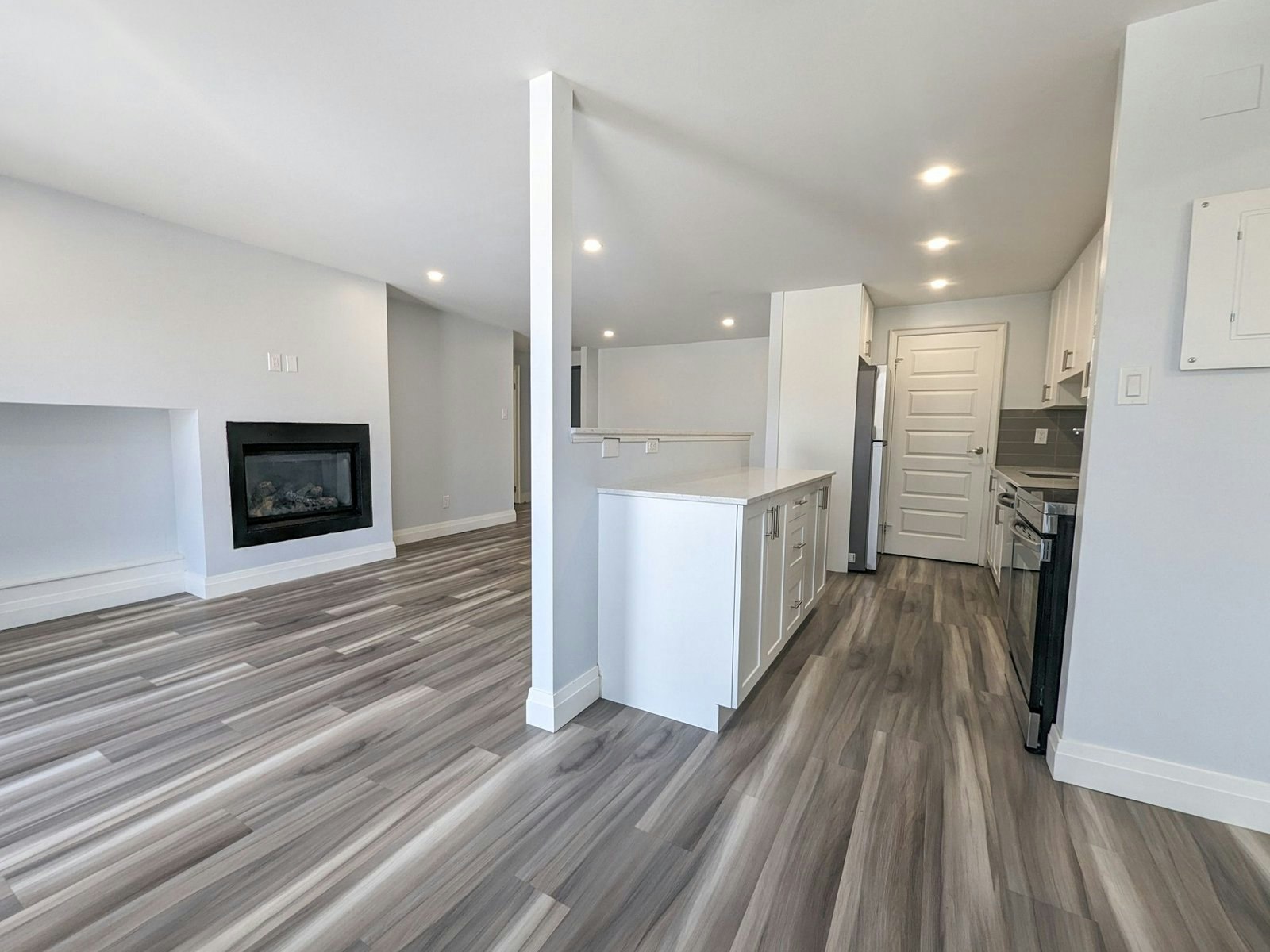 304-581 Strasburg Road, Kitchener, ON, N2E 1P2 - 10
