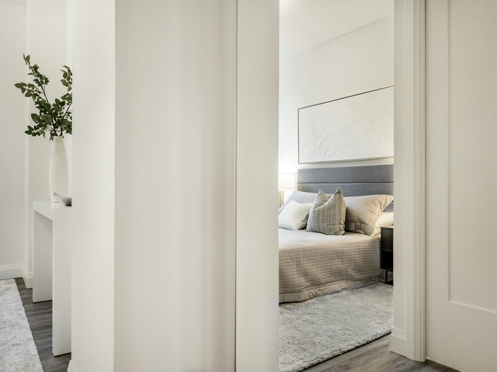 One Bedroom + Den-299 The Kingsway, Toronto, ON, M9A 0E7 - 14
