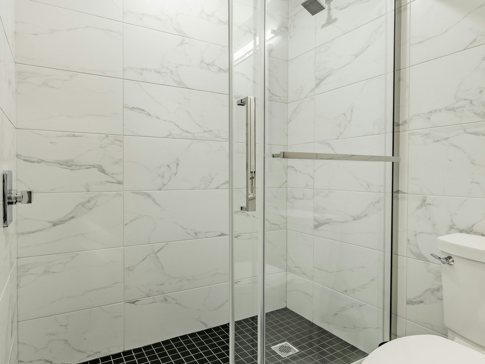 One Bedroom + Den-299 The Kingsway, Toronto, ON, M9A 0E7 - 11