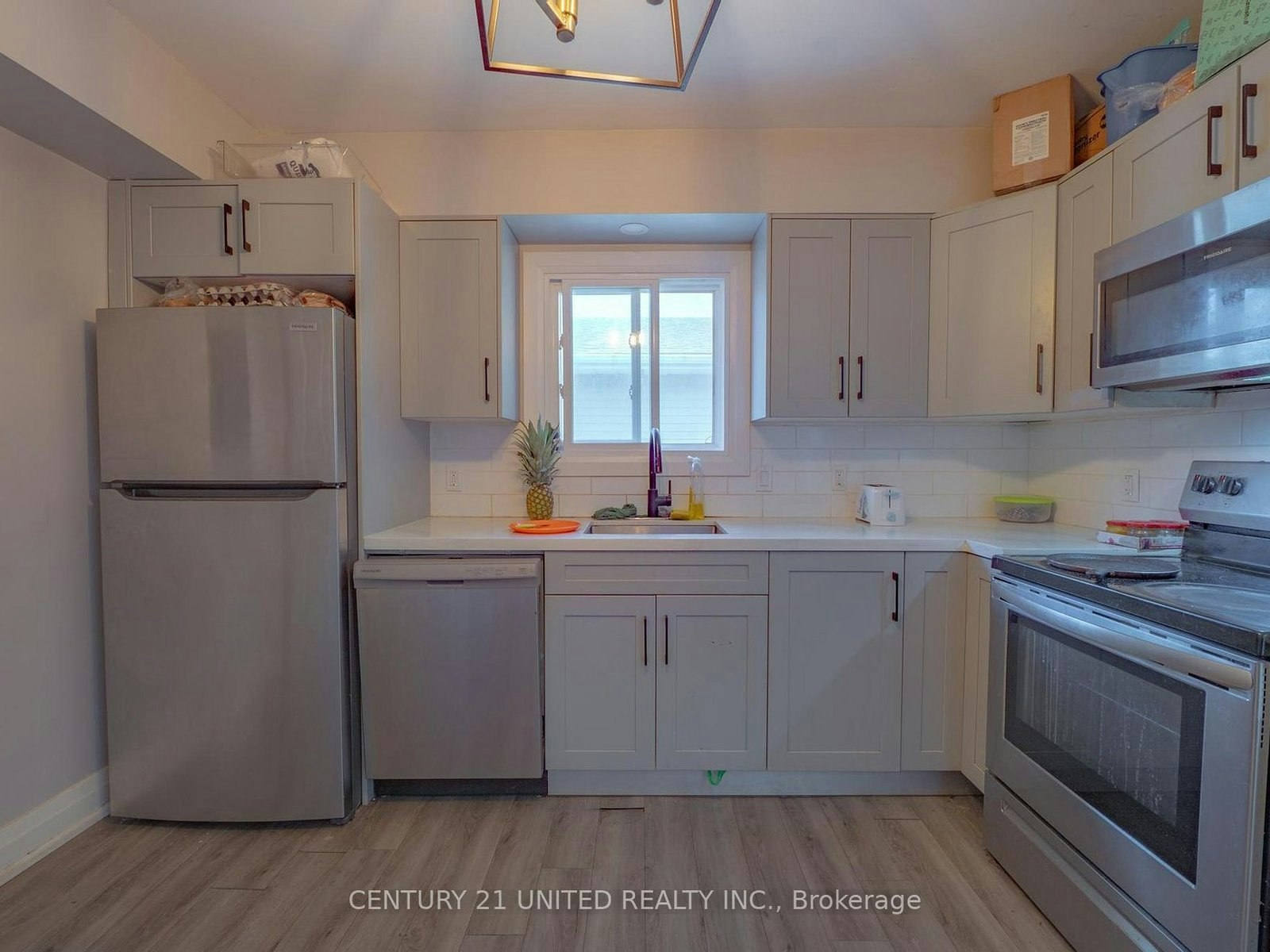 A-818 Orpington Road, Peterborough, ON, K9J 7X5 - 5