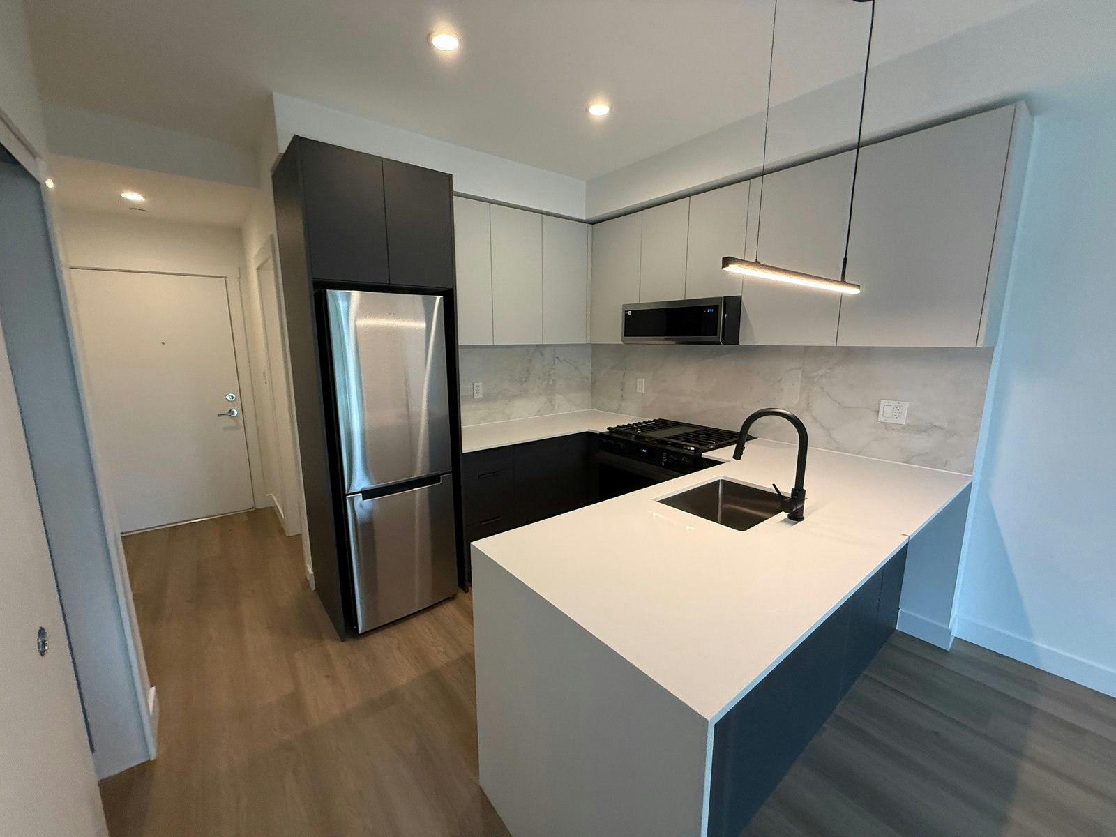 405-7728 119a Street, Delta, BC, V4C 6N6 - 3