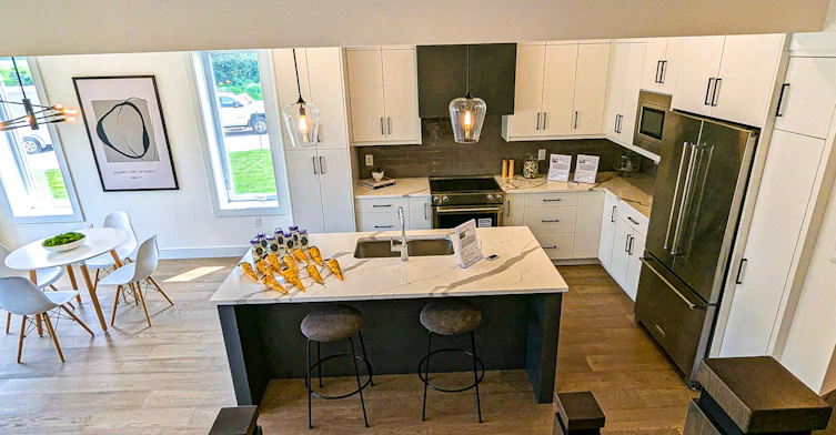 Townhomes-40 Walker Road, Ingersoll, ON, N5C 0E7 - 16