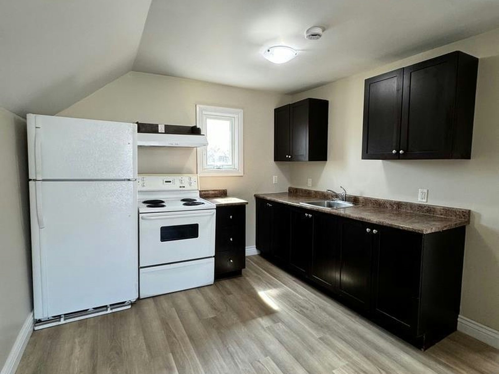 A-176 March Street, Sault Ste. Marie, ON, P6A 2Z7 - 6