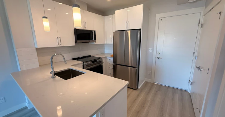 305-8423 Cedar Street, Mission, BC, V4S 1A1 - 3