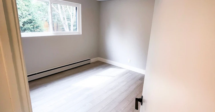 76-43 Montrose Avenue, Kitchener, ON, N2M 1Y1 - 3