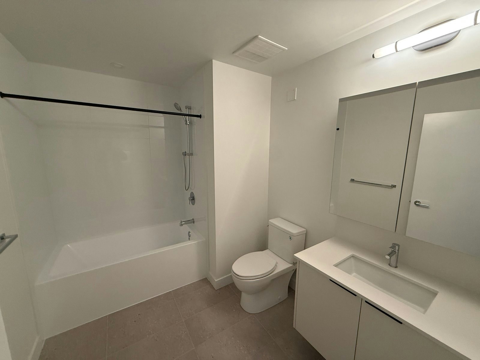 501-7728 119a Street, Delta, BC, V4C 6N6 - 19