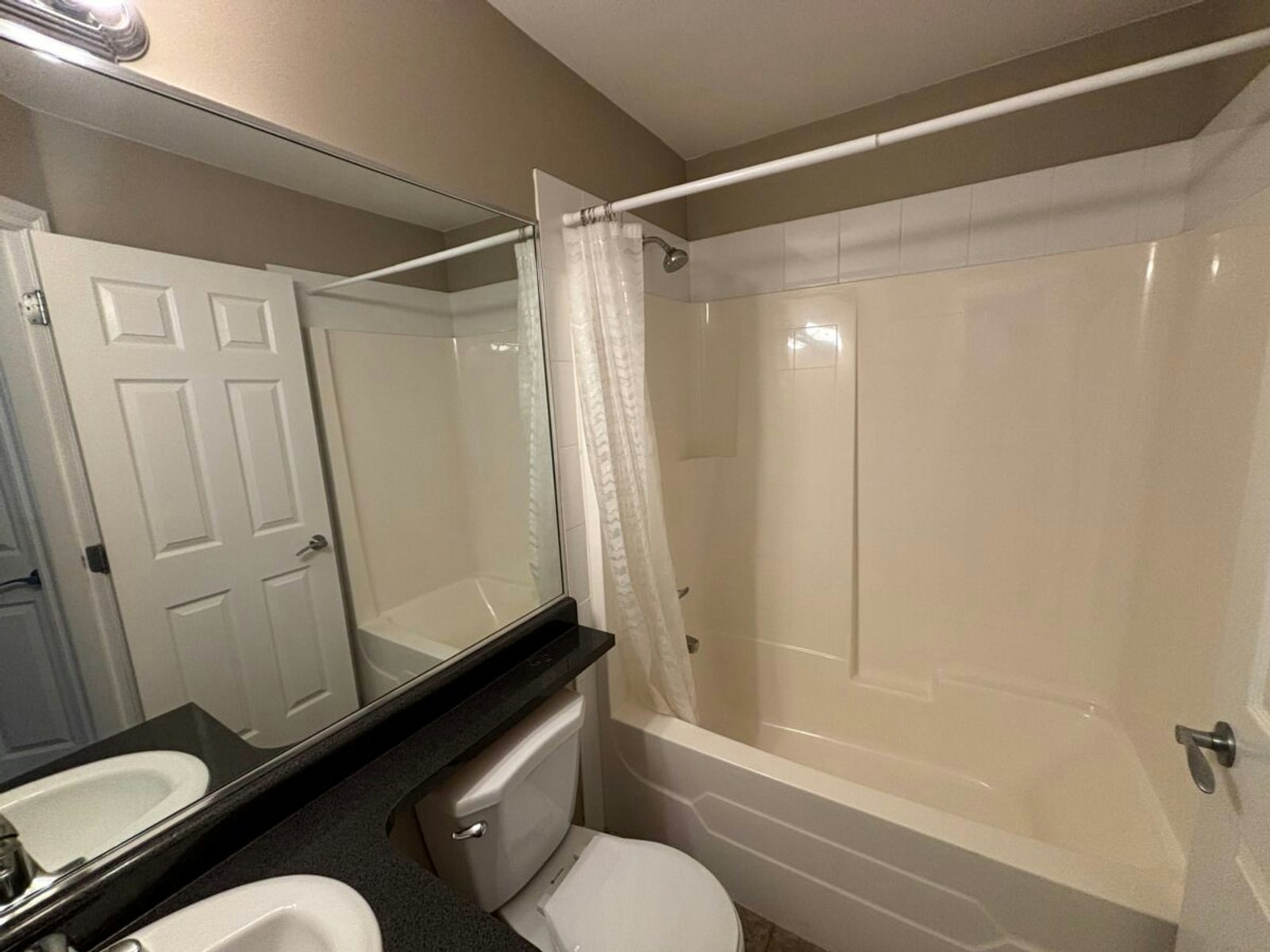 BSMT-33830 Hollister Place, Mission, BC, V2V 7P6 - 16