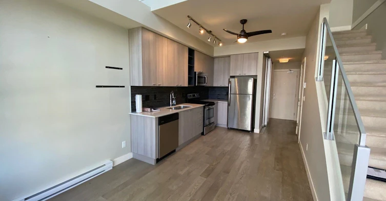 309-3080 Gladwin Road, Abbotsford, BC, V2T 0G3 - 5