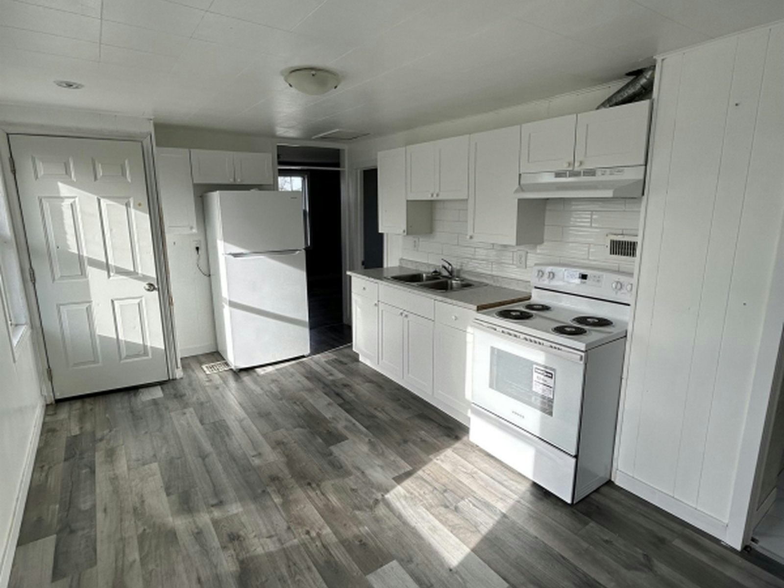 2-294 Frood Road, Greater Sudbury, ON, P3C 2L3 - 3