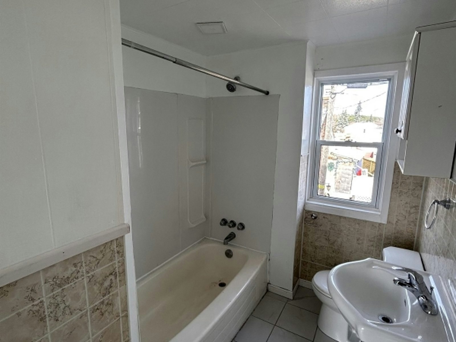 2-294 Frood Road, Greater Sudbury, ON, P3C 2L3 - 9
