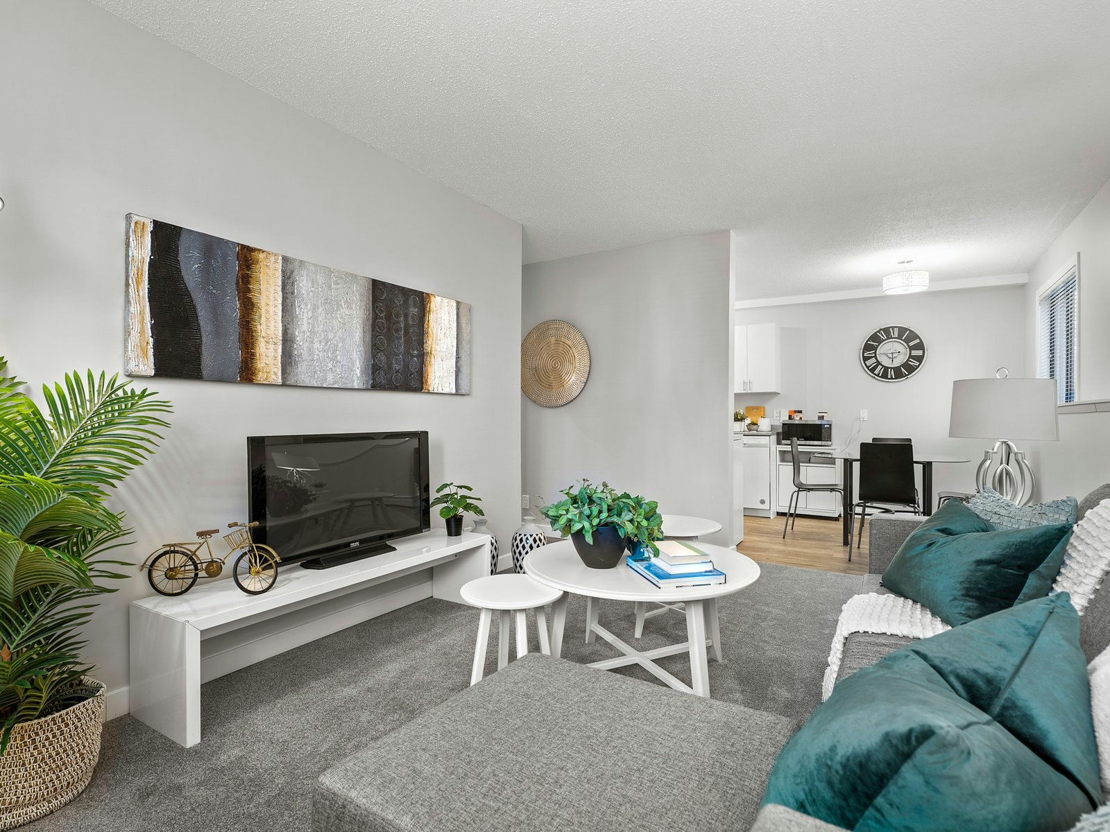 2 Bedroom 2 Bath-424 Main Street East, Saskatoon, SK, S7N 0B8 - 7