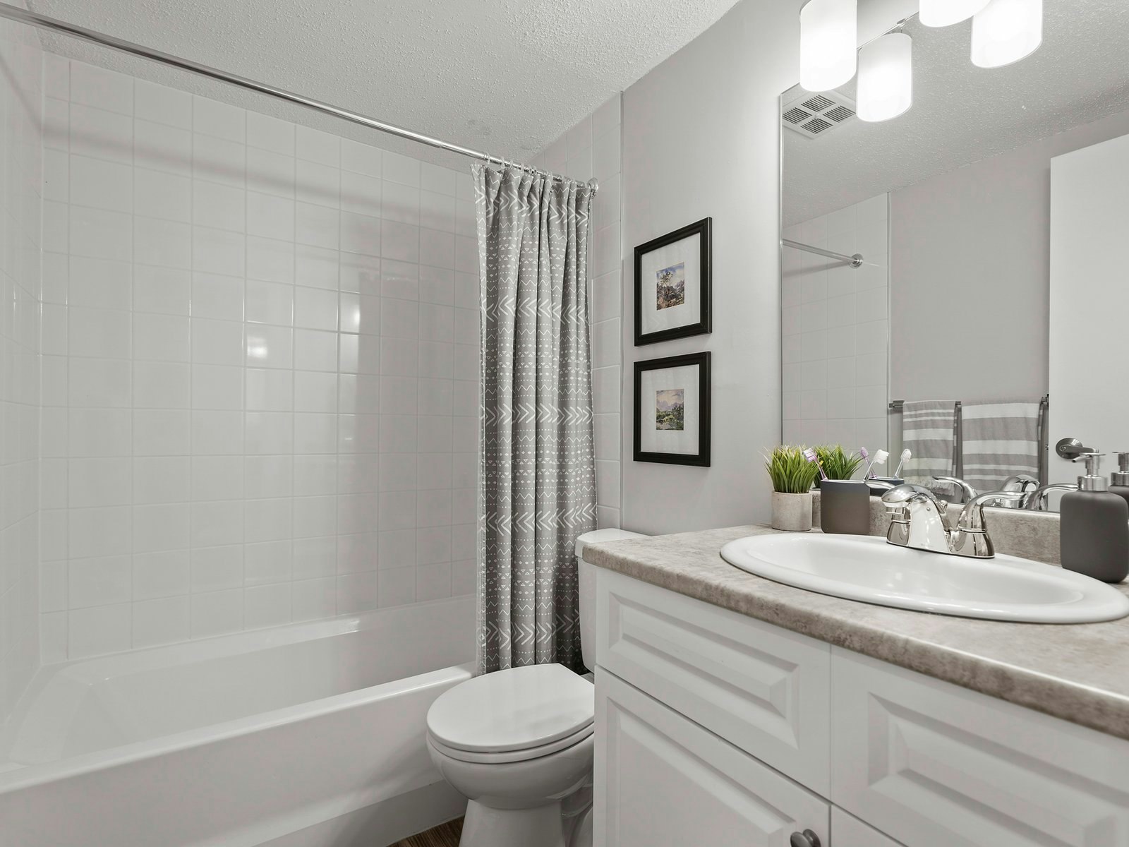 2 Bedroom 2 Bath-424 Main Street East, Saskatoon, SK, S7N 0B8 - 13