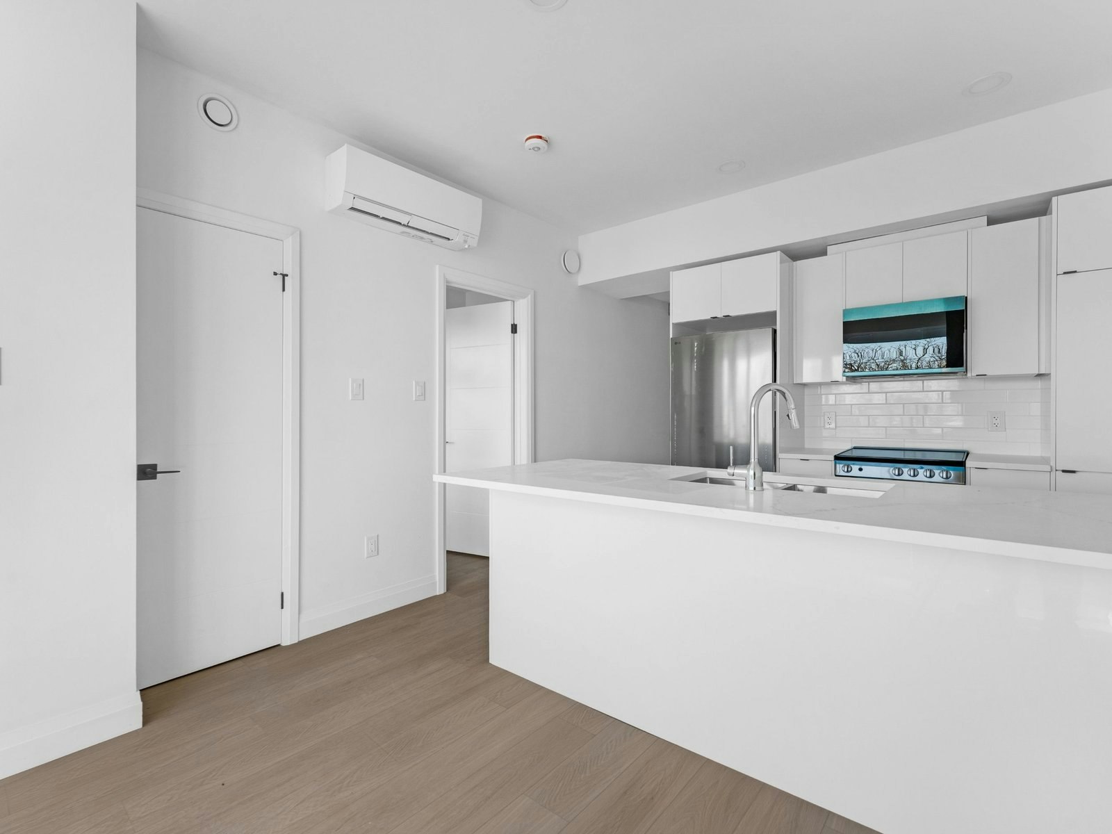 004-368 Tweedsmuir Avenue, Ottawa, ON, K1Z 5N4 - 8