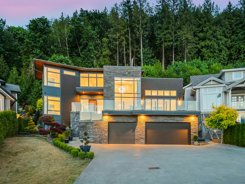 10980 Carmichael Street, Maple Ridge BC V2W 0H3