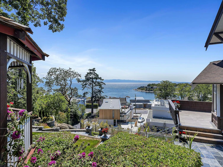 1926 Crescent Road, Oak Bay, BC, V8S 2H1 - 30