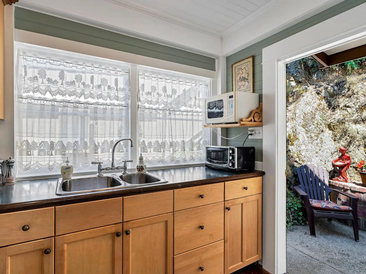 1926 Crescent Road, Oak Bay, BC, V8S 2H1 - 69