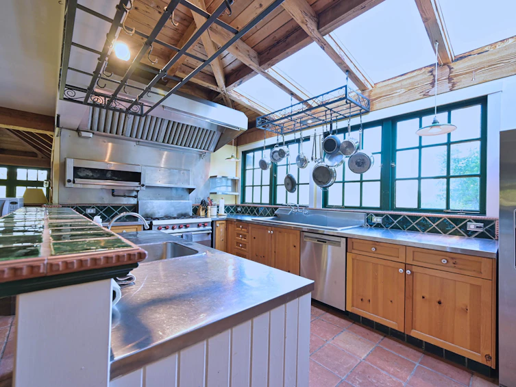 3200 Clam Bay Road, Pender Island, BC, V0M 2M1 - 71