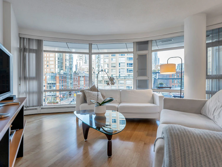 601-189 Davie Street, Vancouver, BC, V6Z 2X9