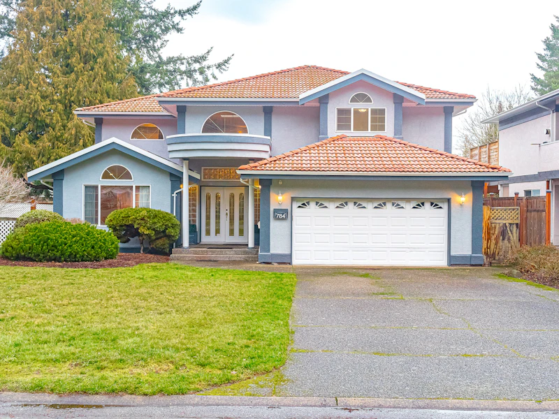 784 Walema Avenue, Saanich BC V8Y 3B1