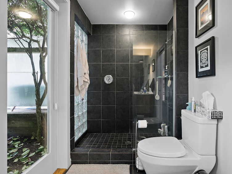 2796 Bayview Street, Surrey, BC, V4A 2Z4 - 17