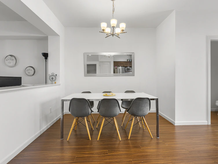 6868 208 Street, Langley, BC, V2Y 0G2 - 9