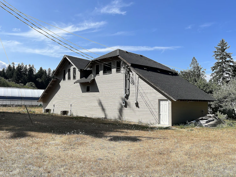 8991 South Island Highway, Fanny Bay, BC, V0R 1W0 - 6