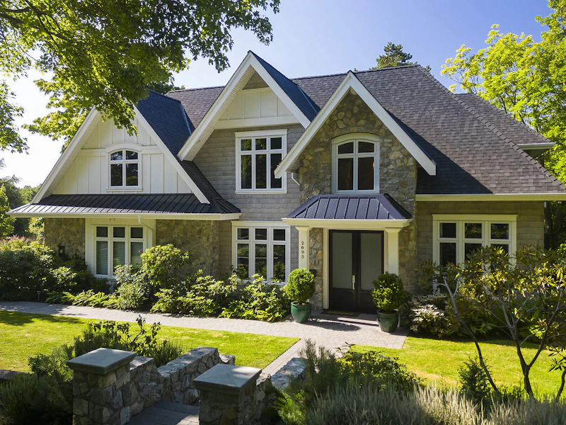 2695 Lansdowne Road, Oak Bay BC