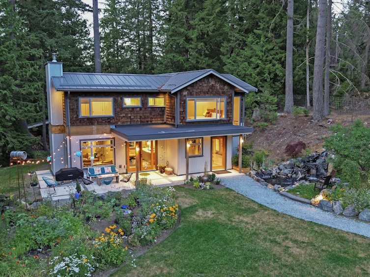 731 Grafton Road, Bowen Island, BC, V0N 1G2 - 3