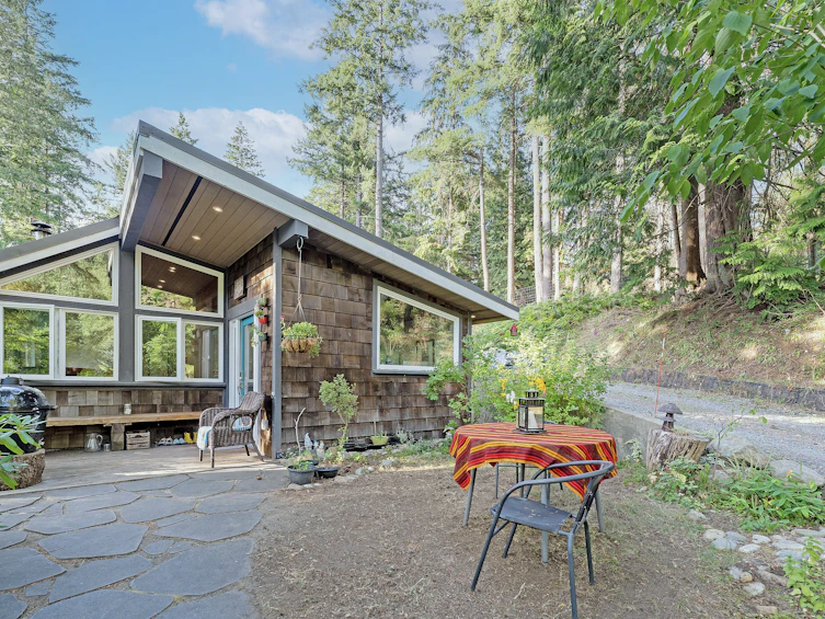 731 Grafton Road, Bowen Island, BC, V0N 1G2 - 20