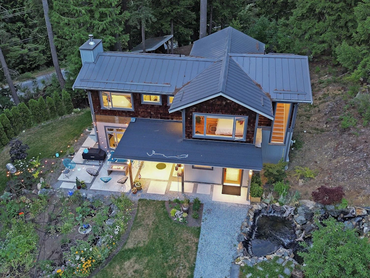 731 Grafton Road, Bowen Island, BC, V0N 1G2 - 40