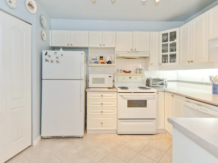 19528 Fraser Highway 318, Surrey, BC, V3S 8P4 - 8