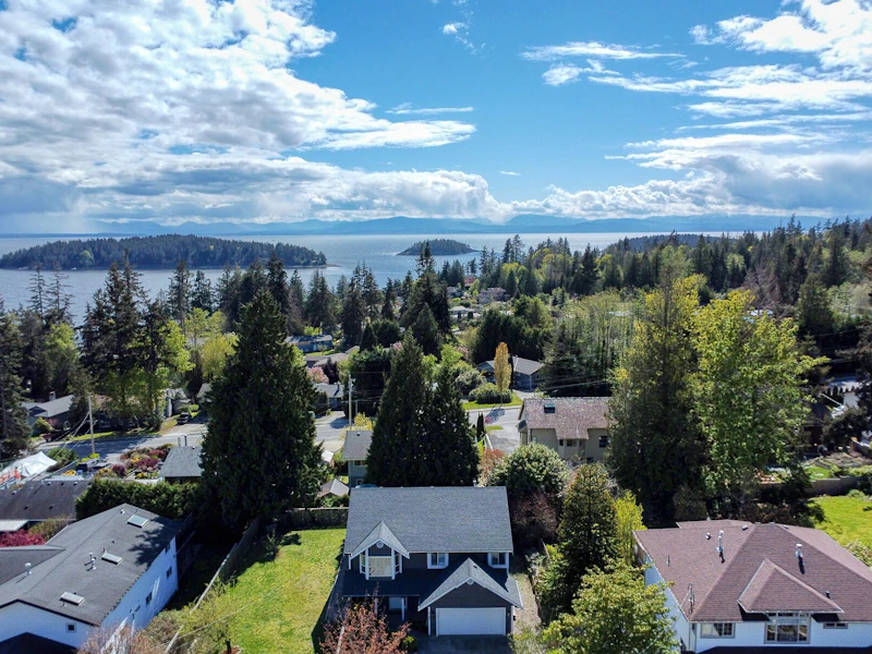 6165 Baillie Road, Sechelt BC