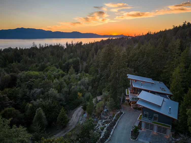 10710 Wood Bay Heights Road, Pender Harbour Egmont, BC, V7Z 1B8 - 2