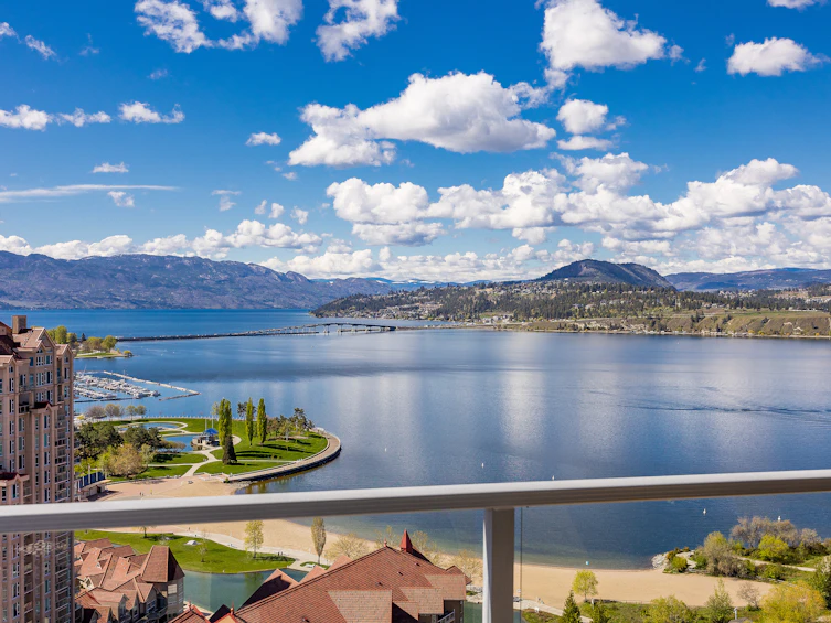 2603-1075 Sunset Drive, Kelowna, BC, V1Y 9Y9