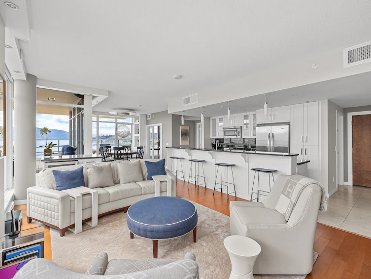 2603-1075 Sunset Drive, Kelowna, BC, V1Y 9Y9 - 12