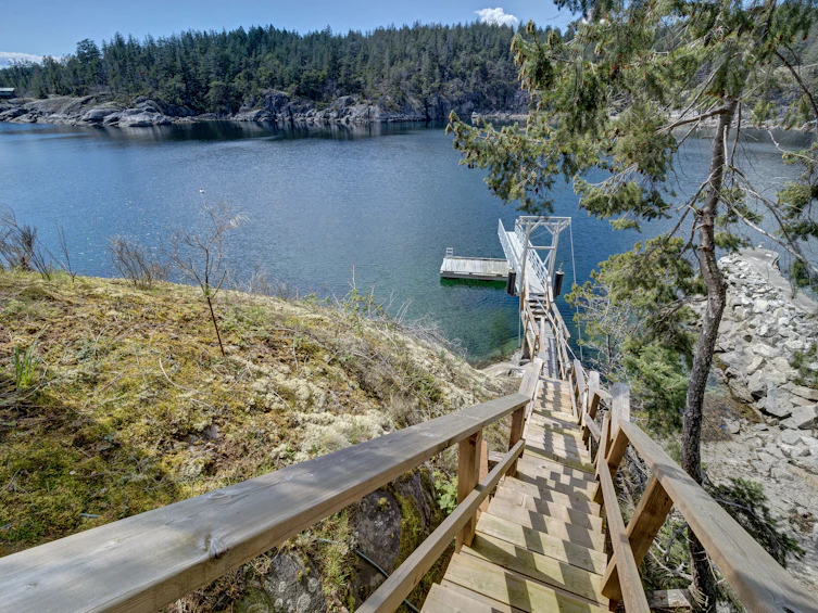 5301 Taylor Crescent, Halfmoon Bay, BC, V0N 1Y2 - 7