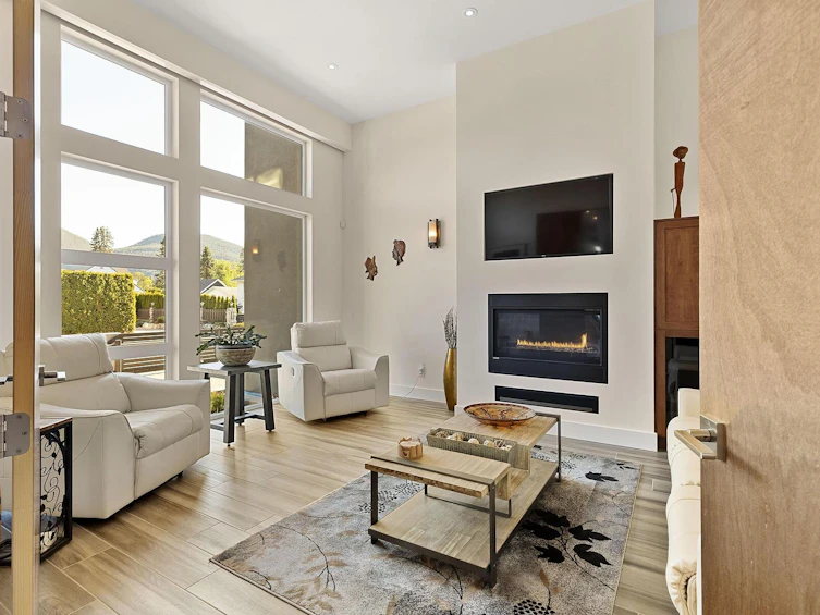 704 Stonor Street, Summerland, BC, V0H 1Z9 - 24