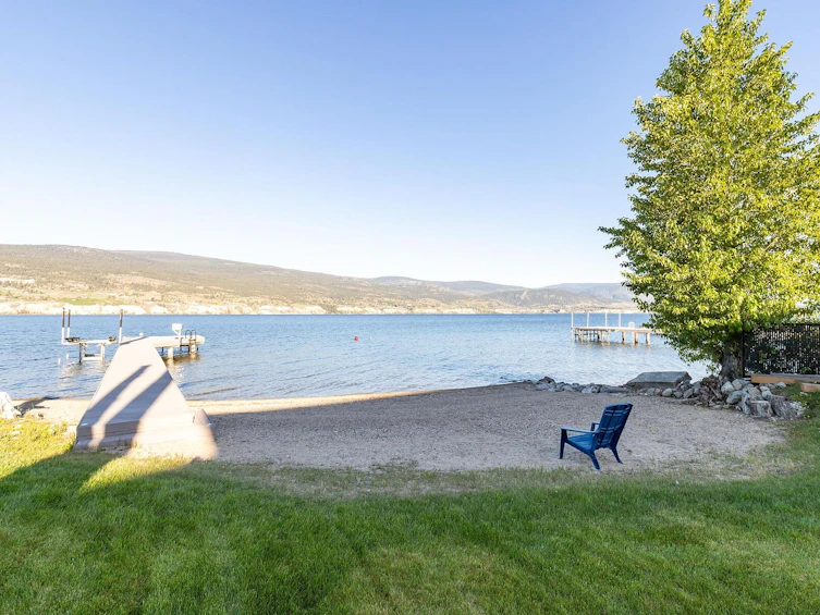 704 Stonor Street, Summerland, BC, V0H 1Z9 - 39
