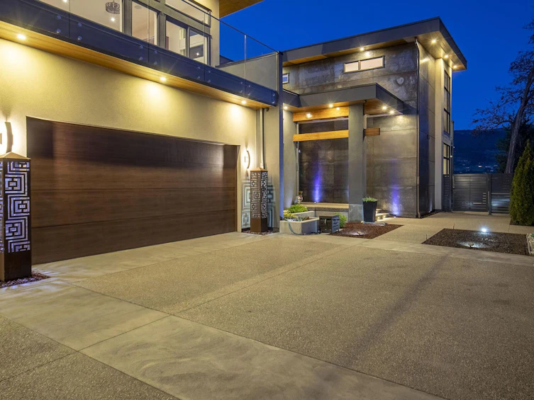 704 Stonor Street, Summerland, BC, V0H 1Z9 - 4