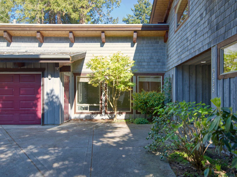 6325 Sunshine Coast Highway, Sechelt, BC, V7Z 0M3 - 4