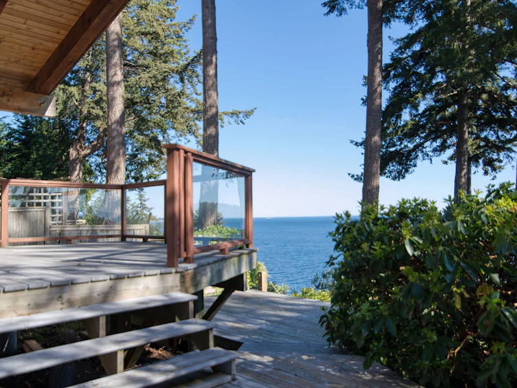 6325 Sunshine Coast Highway, Sechelt, BC, V7Z 0M3 - 6
